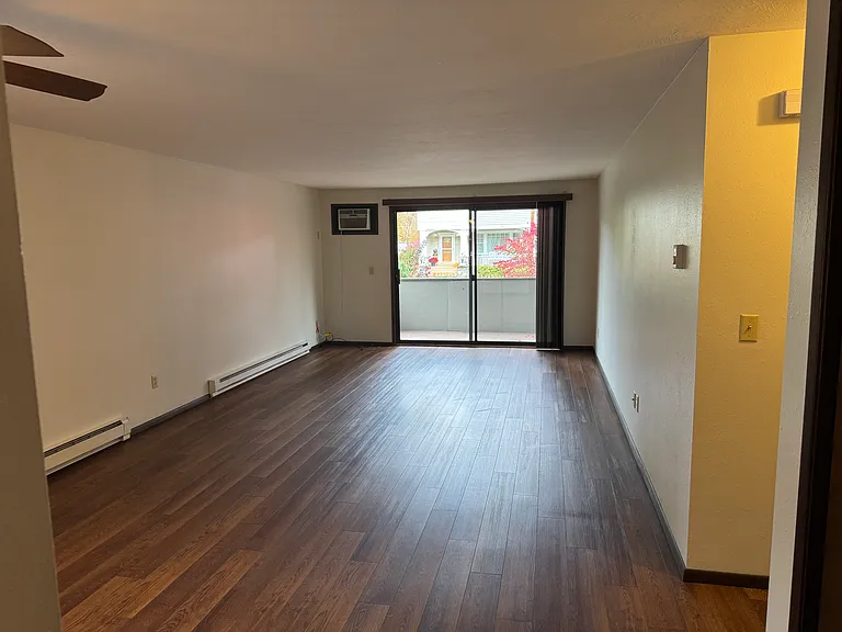 320 E 18th Ave #1 — Photo 8