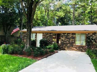 2068 Clayton Dr, Charleston, SC 29414