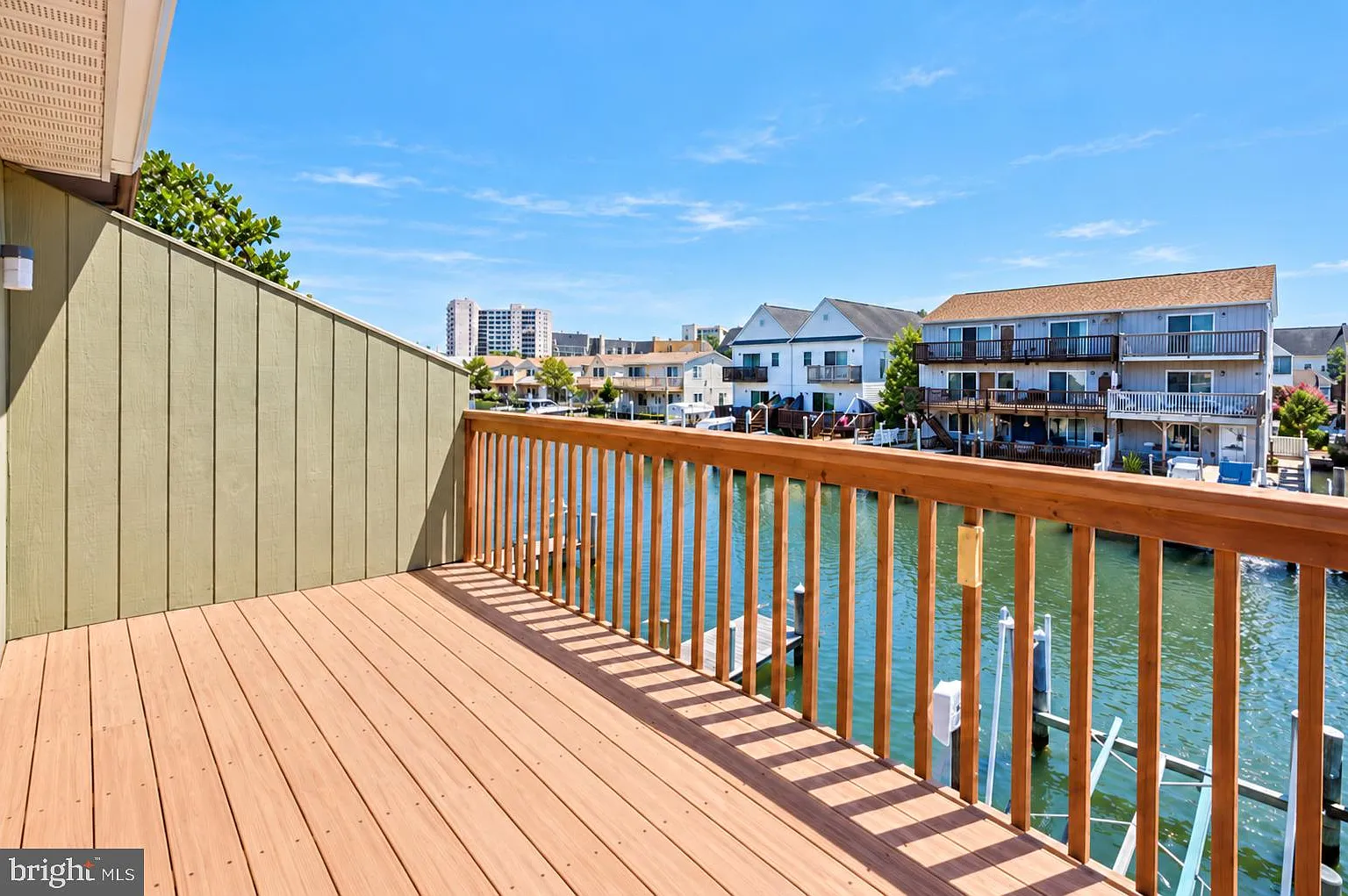 Newport Bay East — Photo 1