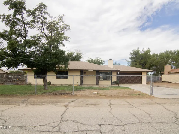 40629 174th St E, Lake Los Angeles, CA 93535