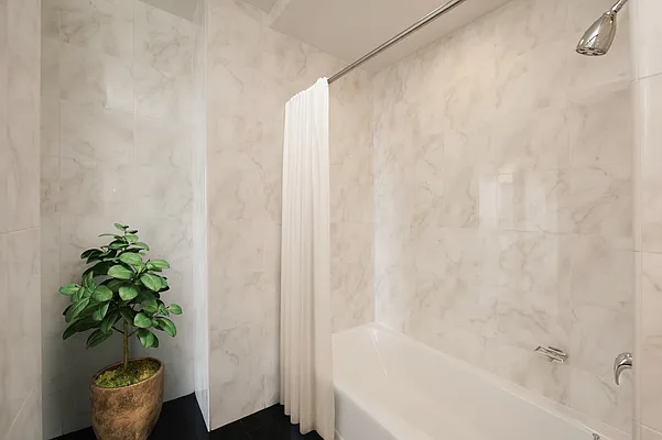 Rented by Vector New York, LLC | media 10