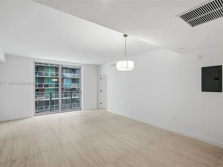 77 SE 5th St #2307 — Photo 8