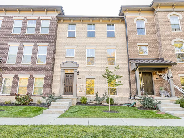 323 Wakefield Way, Zionsville, IN 46077