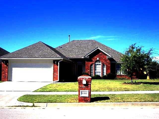 1st image of 16001 Stone Meadows Dr