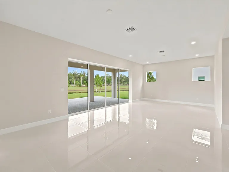 14261 Spruce Pine Dr — Photo 13