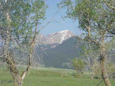 2 Bear Creek Loop, Cameron, MT, 59720