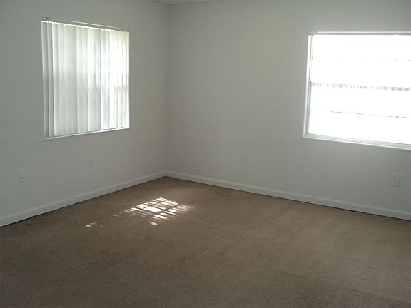 5th image of 2539 N Alafaya Trl APT 76