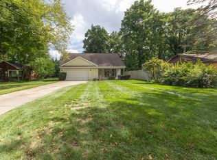 4439 Old Colony Rd, Kalamazoo, MI 49008