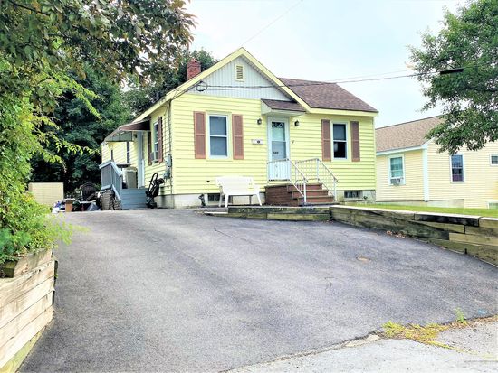 240 Longfellow St Westbrook Me 04092 Zillow