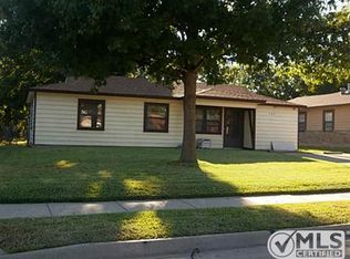125 Highland Dr, Ennis, TX 75119