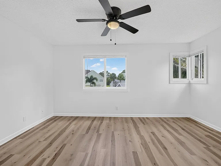 6391 Riverwalk Ln #7 — Photo 42