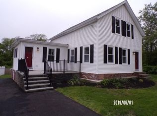 563 Stafford Rd, Tiverton, RI 02878