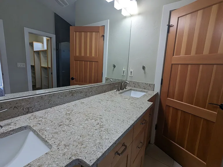 1582 NW Erin Ct — Photo 26