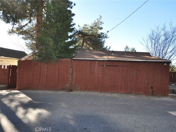 21657 Vista Rd, Cedarpines Park, CA 92322