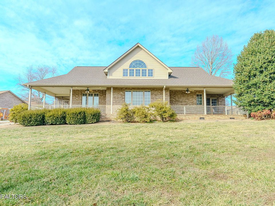 1st image of 2723 Madison Rdg