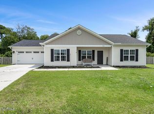 516 Hazelwood Dr, Holly Ridge, NC 28445