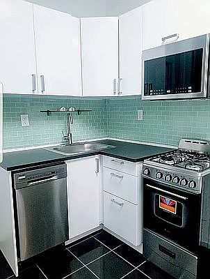 2nd image of 328 E 73rd St APT 1B