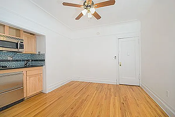 Rented by Barkoff Residential  | media 13