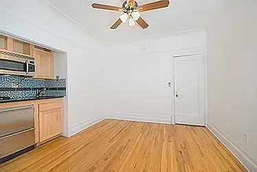 Rented by Barkoff Residential 