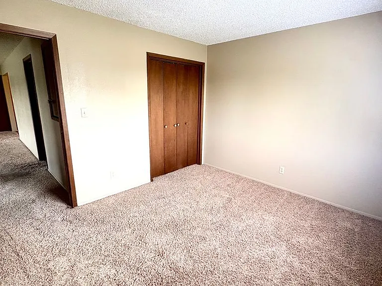 3621 Sager Ave — Photo 2
