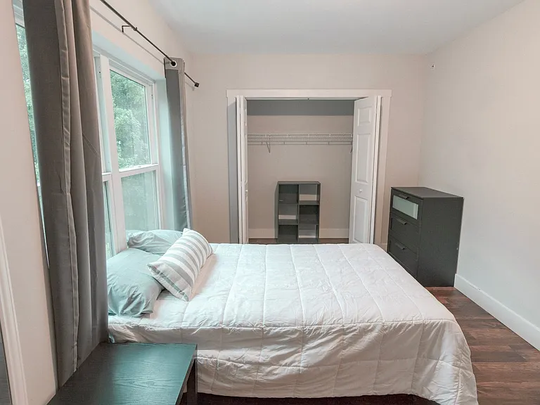 707 E Seneca St. — Photo 30
