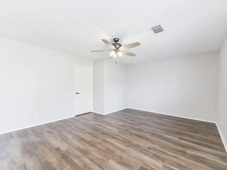 16606 Burlcreek — Photo 22