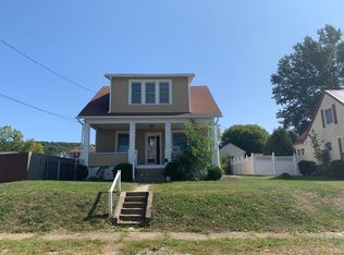 1227 Vine St, Connellsville, PA