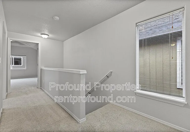 17634 SW September Ln — Photo 17