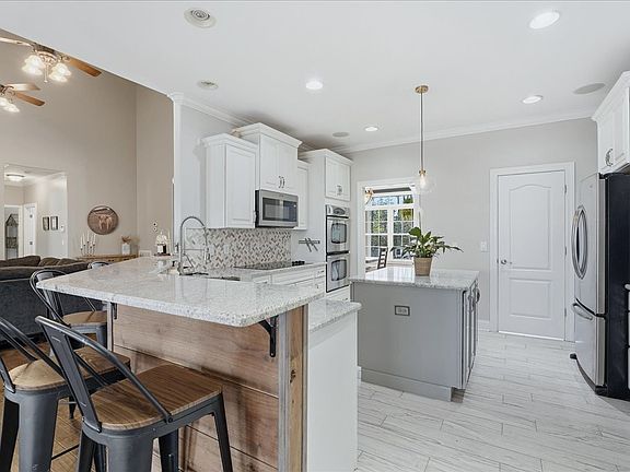 4th image of 205 Sherrilltown Rd