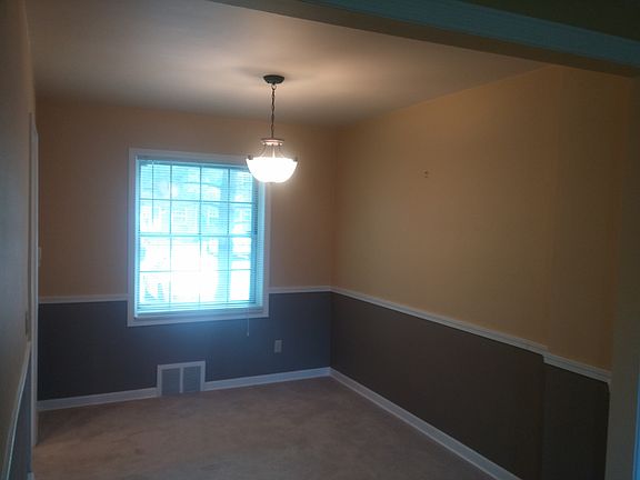 3rd image of 22907 Lakeshore Dr