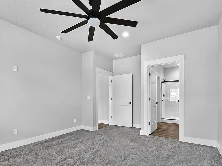 32 N Sagehen Ln — Photo 18