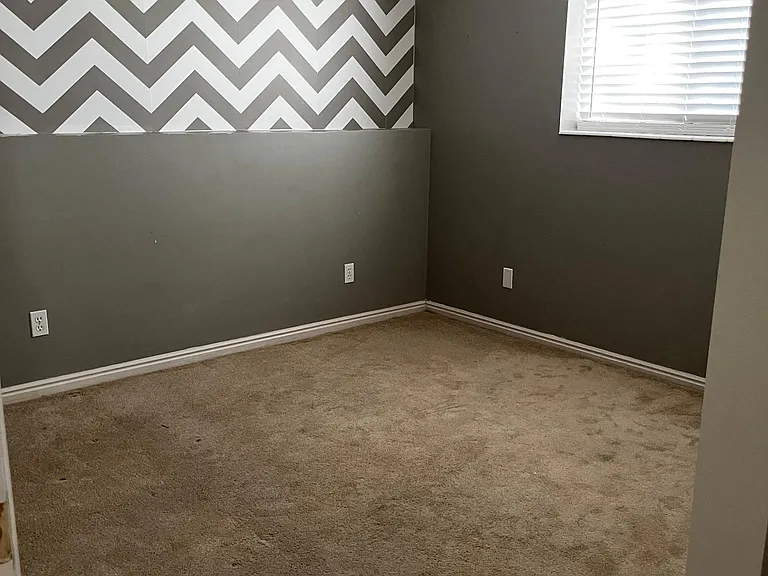 1442 N 900 W — Photo 26