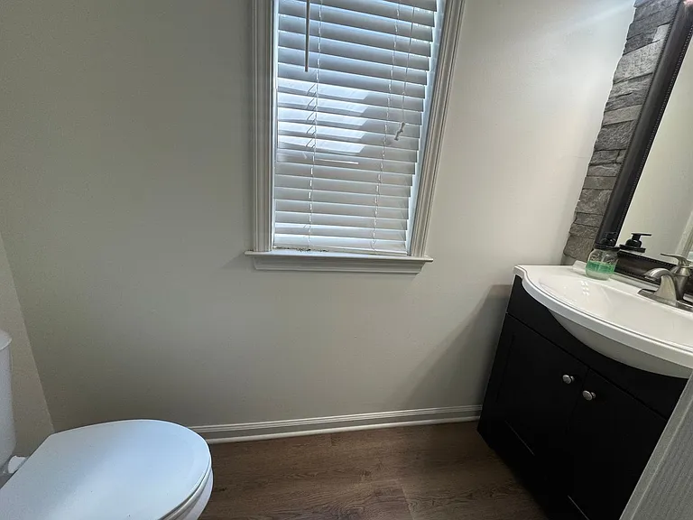1343 Island Pl E — Photo 15