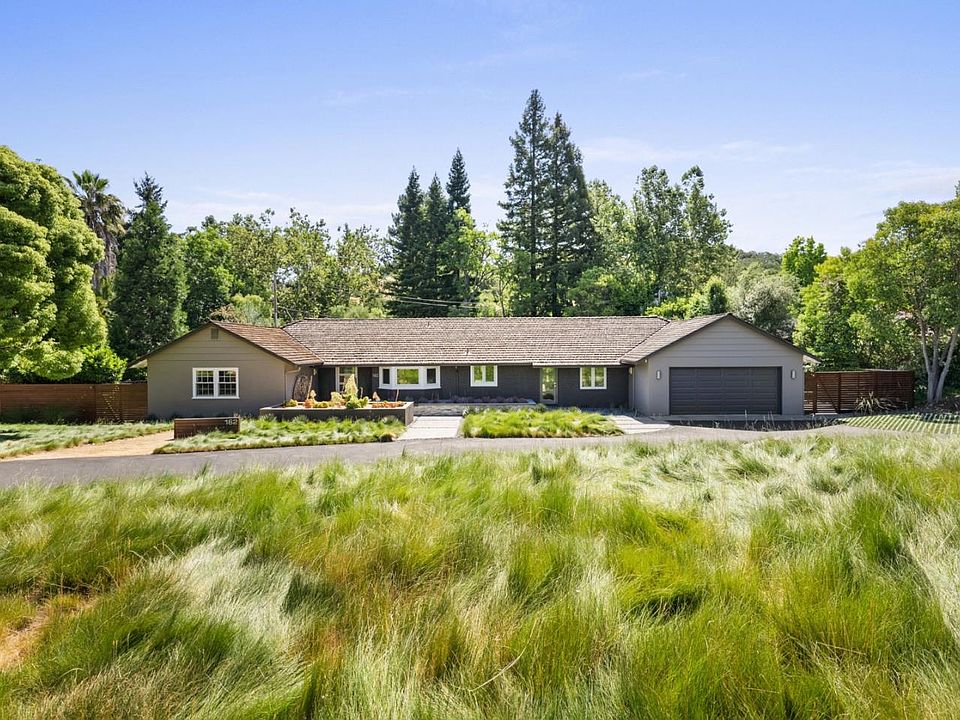 1st image of 162 Twin Oaks Dr