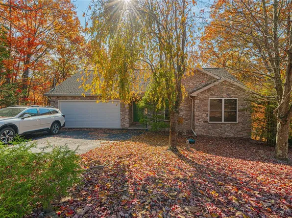 149 Summit Rd, Hazleton, PA 18202