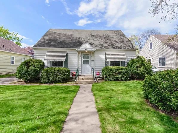 2806 Hoard St, Madison, WI 53704