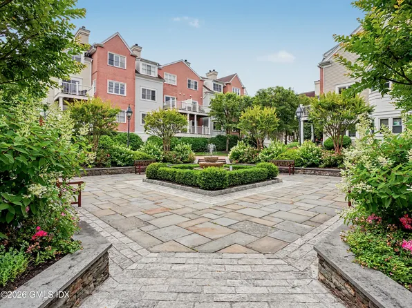 51 Forest Ave APT 139, Greenwich, CT 06870