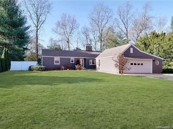 466 Davis Road, Fairfield, CT 06825