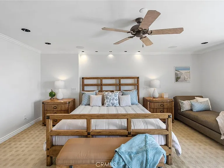 34403 Green Lantern St #2 — Photo 19