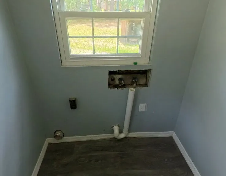 7559 Monongahela Ave — Photo 2