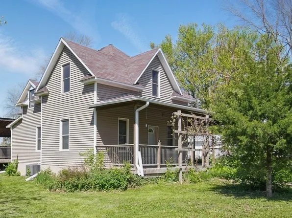 1223 Park Ave, Chariton, IA 50049