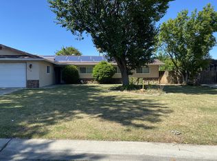 1114 Robert Dr, Yuba City, CA