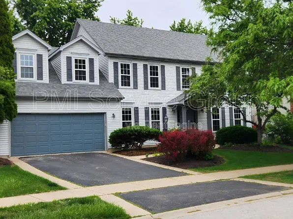 3467 Charlemaine Dr, Aurora, IL 60504