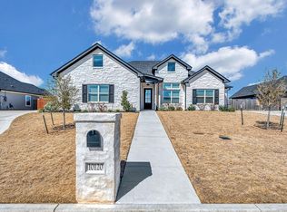 10120 T Bury Ln, Waco, TX 76708