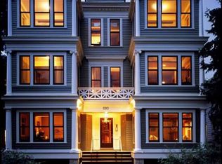 593 Laurel Ave APT 3E, Saint Paul, MN 55102