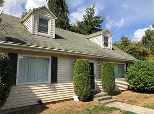 2015 Jensen Ave NE, Bremerton, WA 98310