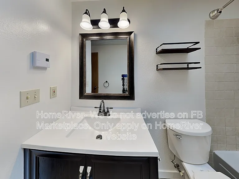 14611 E 13th Ave — Photo 16