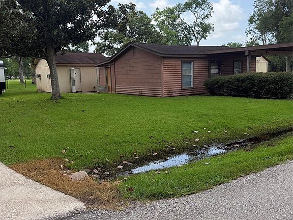 2nd image of 139 Scout Rd
