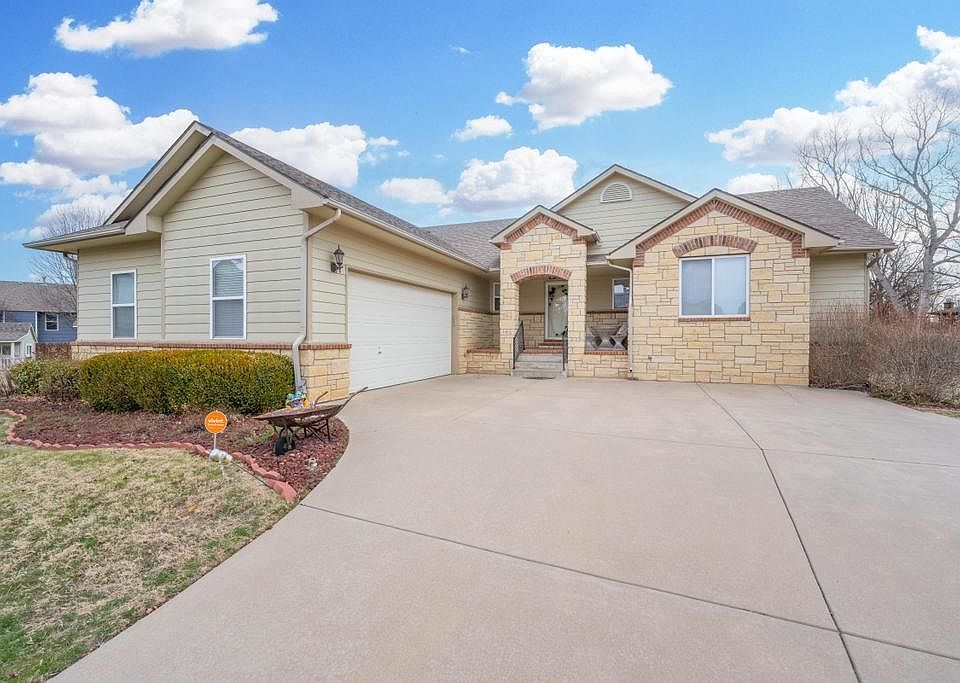 1228 High Ct S, Wellington, KS 67152 Zillow
