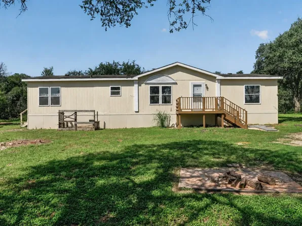 140 Oak Mesa, San Marcos, TX 78666